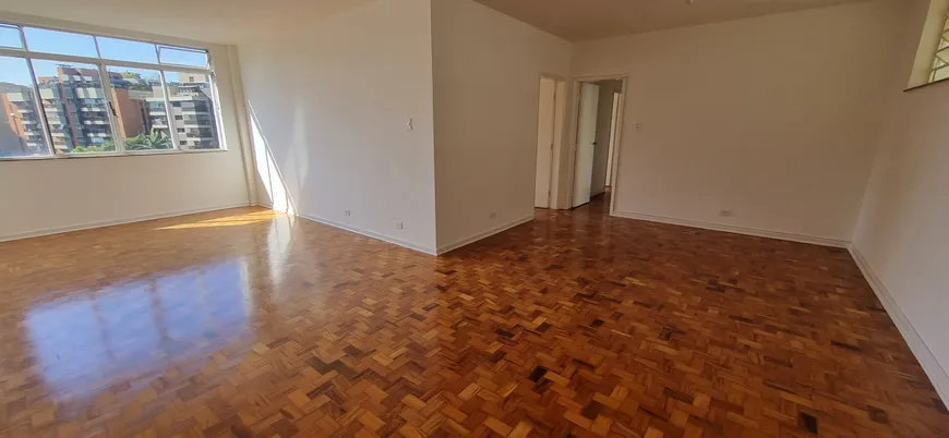 Foto 1 de Apartamento com 3 Quartos à venda, 140m² em Jardim Paulista, São Paulo