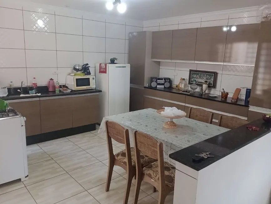 Foto 1 de Casa com 3 Quartos à venda, 144m² em Residencial Abussafe, Londrina