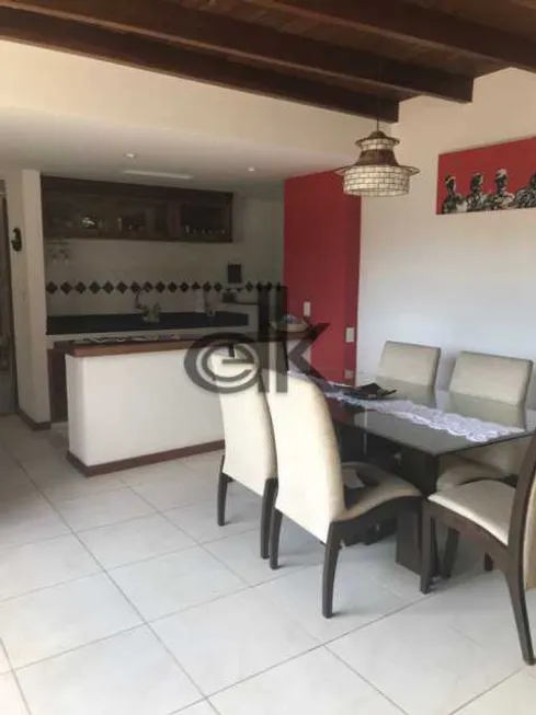 Foto 1 de Casa com 2 Quartos à venda, 130m² em Laranjeiras, Rio de Janeiro