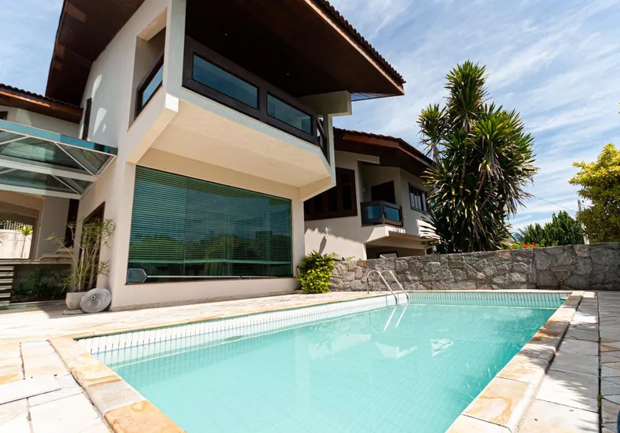 Foto 1 de Casa de Condomínio com 5 Quartos à venda, 680m² em Jardim Aquarius, São José dos Campos