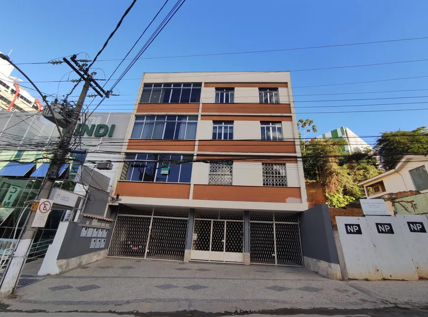 Foto 1 de Apartamento com 3 Quartos para venda ou aluguel, 135m² em Centro, Juiz de Fora