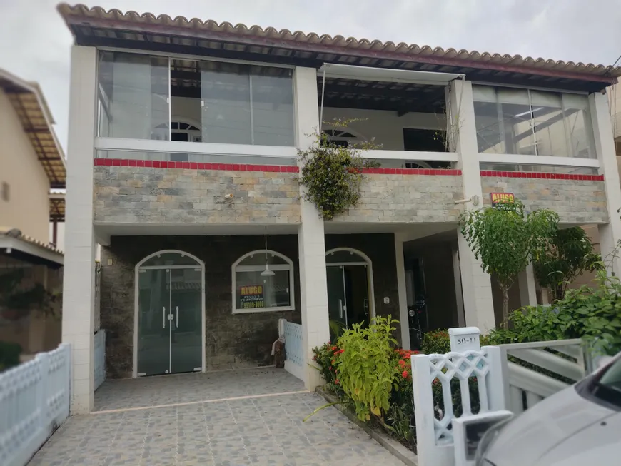 Foto 1 de Casa com 3 Quartos para alugar, 140m² em Stella Maris, Salvador