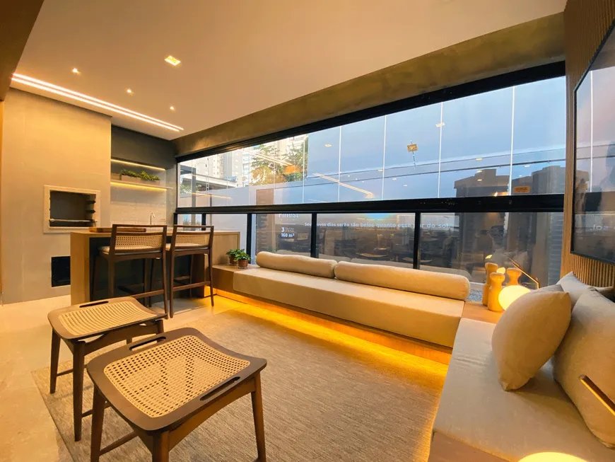 Foto 1 de Apartamento com 3 Quartos à venda, 160m² em Setor Bueno, Goiânia