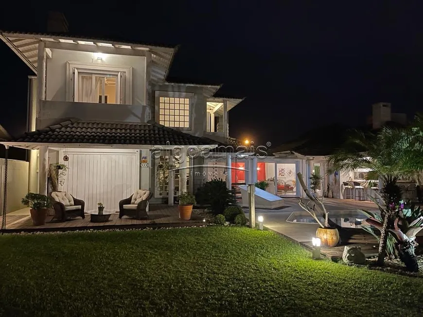 Foto 1 de Casa com 6 Quartos à venda, 413m² em Noiva Do Mar, Xangri-lá