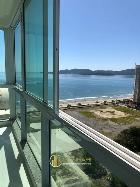Foto 1 de Apartamento com 4 Quartos à venda, 193m² em Meia Praia, Itapema