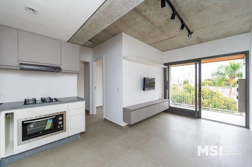 Foto 1 de Apartamento com 2 Quartos à venda, 67m² em Água Verde, Curitiba