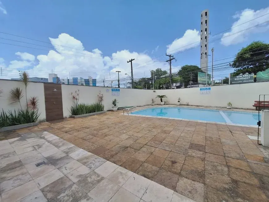 Foto 1 de Apartamento com 4 Quartos para venda ou aluguel, 220m² em Renascença, São Luís