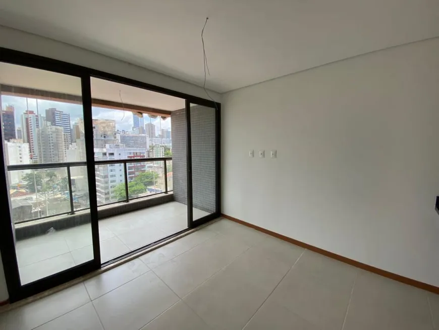 Foto 1 de Apartamento com 1 Quarto à venda, 25m² em Barra, Salvador