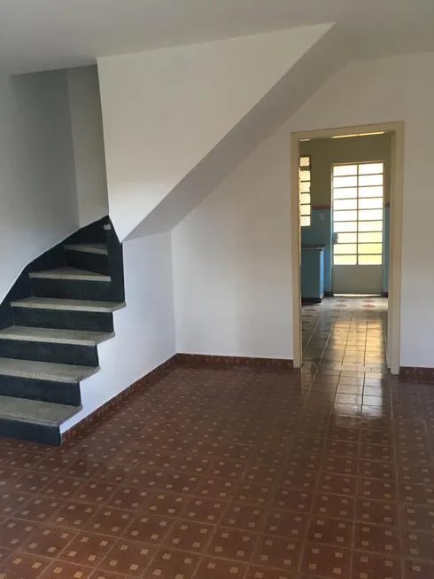 Foto 1 de Casa de Condomínio com 2 Quartos para alugar, 90m² em Vila Maria, São Paulo