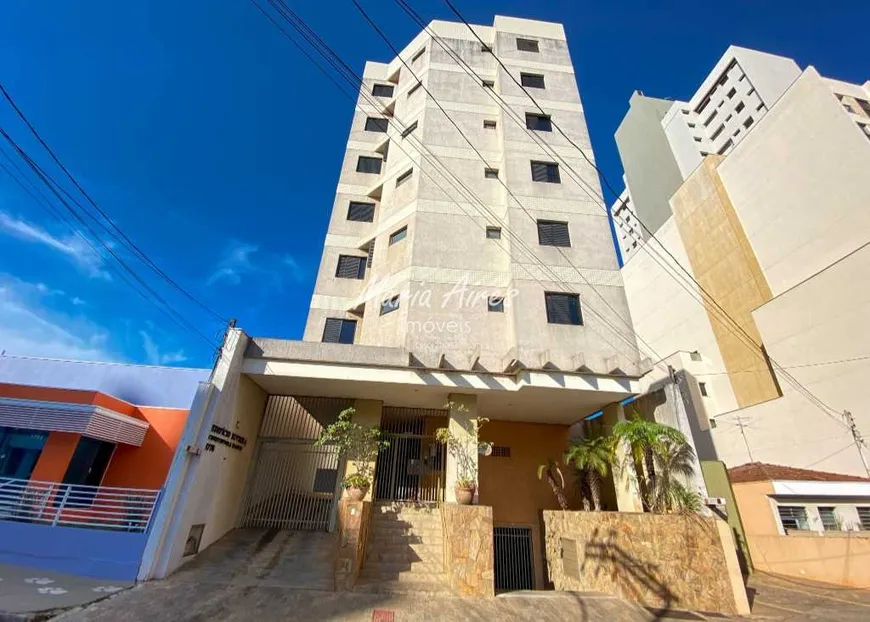 Foto 1 de Apartamento com 3 Quartos para venda ou aluguel, 136m² em Centro, São Carlos