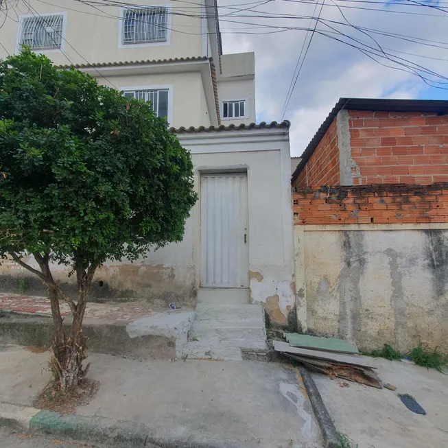 Foto 1 de Apartamento com 2 Quartos para alugar, 60m² em Comendador Soares, Nova Iguaçu