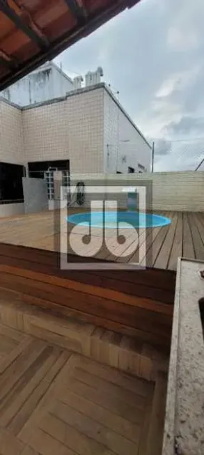 Foto 1 de Cobertura com 3 Quartos à venda, 242m² em Recreio Dos Bandeirantes, Rio de Janeiro