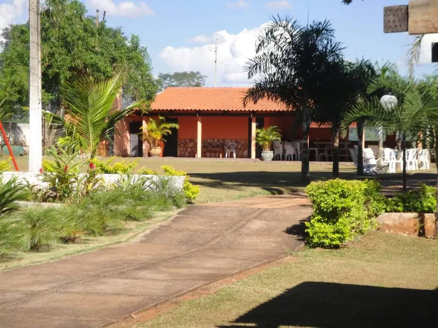 Foto 1 de Fazenda/Sítio com 8 Quartos à venda, 77000m² em Zona Rural, Goianápolis