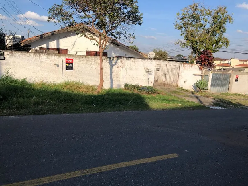 Foto 1 de Lote/Terreno à venda, 384m² em Capão Raso, Curitiba