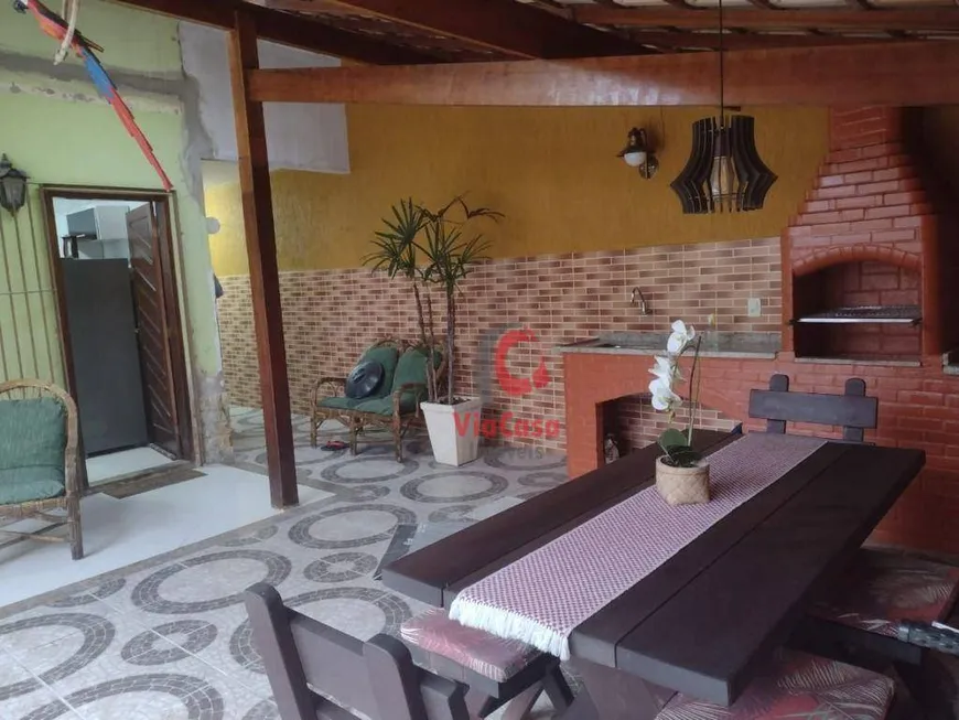 Foto 1 de Casa com 2 Quartos à venda, 225m² em Extensão Serramar, Rio das Ostras