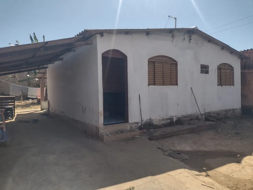 Foto 1 de Casa com 3 Quartos à venda, 200m² em Arapoanga, Brasília