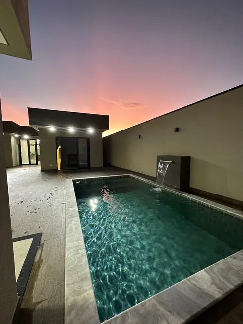 Foto 1 de Casa de Condomínio com 4 Quartos à venda, 360m² em Setor Habitacional Vicente Pires, Brasília