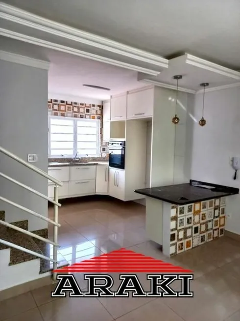Foto 1 de Casa de Condomínio com 3 Quartos para venda ou aluguel, 99m² em Vila Brasílio Machado, São Paulo