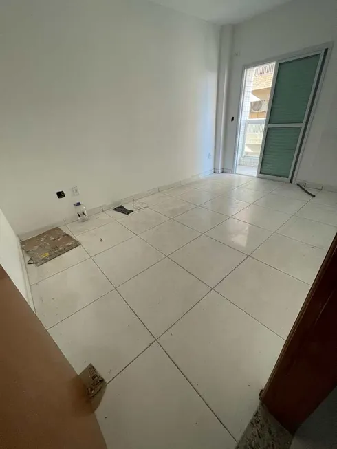Foto 1 de Apartamento com 2 Quartos para alugar, 89m² em Vila Tupi, Praia Grande