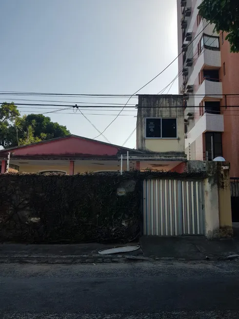 Foto 1 de Casa com 6 Quartos para alugar, 330m² em Fátima, Fortaleza