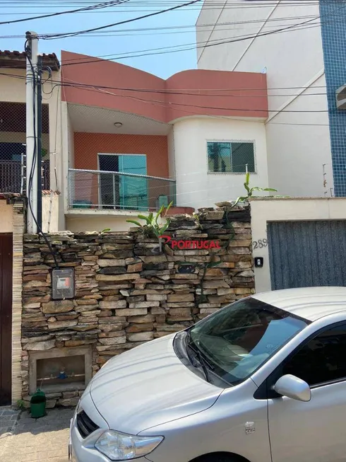 Foto 1 de Casa com 3 Quartos à venda, 200m² em Novo Horizonte, Macaé