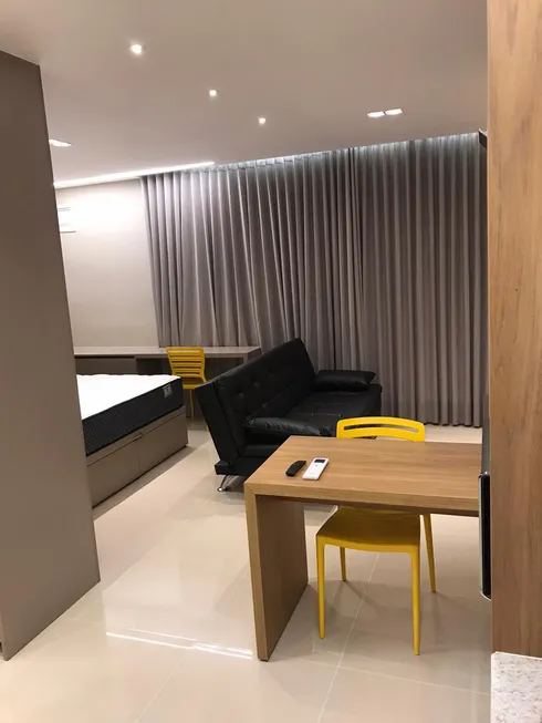 Foto 1 de Flat com 1 Quarto para alugar, 35m² em Setor Bueno, Goiânia