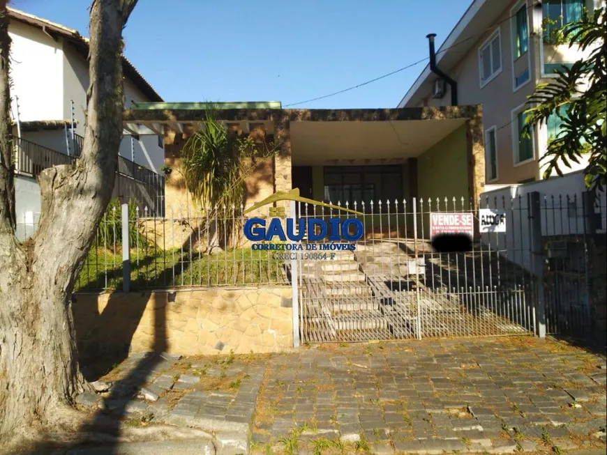 Foto 1 de Casa com 3 Quartos à venda, 196m² em Jardim Jussara, São Paulo