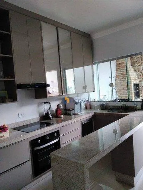 Foto 1 de Casa com 3 Quartos à venda, 150m² em Jardim Araucária, Maringá