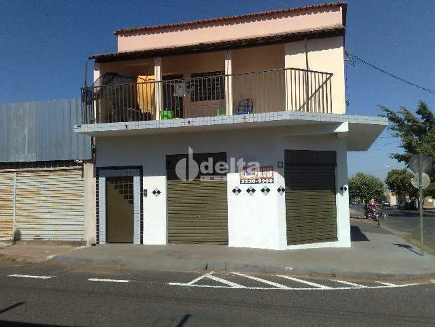 Foto 1 de Ponto Comercial para alugar, 80m² em Marta Helena, Uberlândia