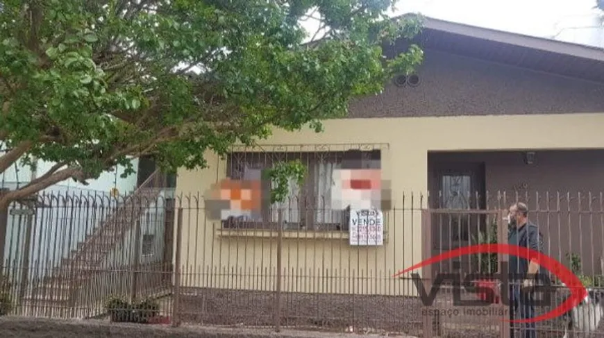 Foto 1 de Casa com 5 Quartos à venda, 190m² em Panazzolo, Caxias do Sul