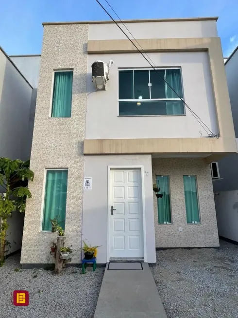 Foto 1 de Casa com 2 Quartos à venda, 91m² em Ingleses do Rio Vermelho, Florianópolis