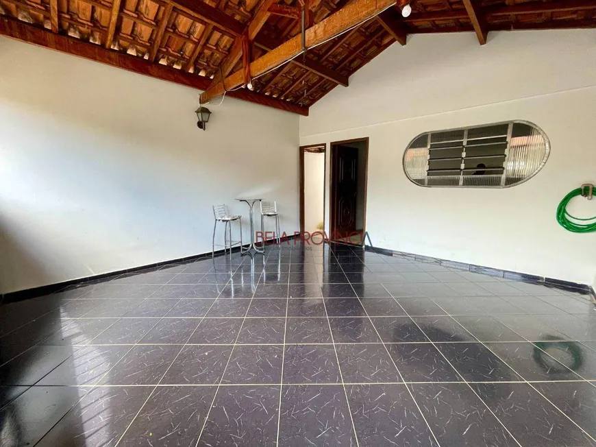 Foto 1 de Casa com 2 Quartos à venda, 89m² em JARDIM PETROPOLIS, Piracicaba