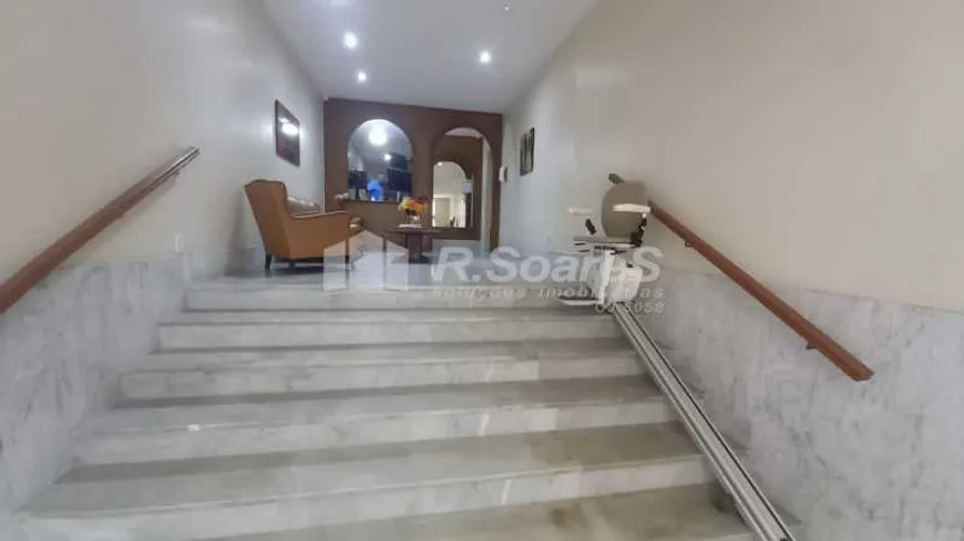 Foto 1 de Apartamento com 3 Quartos à venda, 139m² em Copacabana, Rio de Janeiro