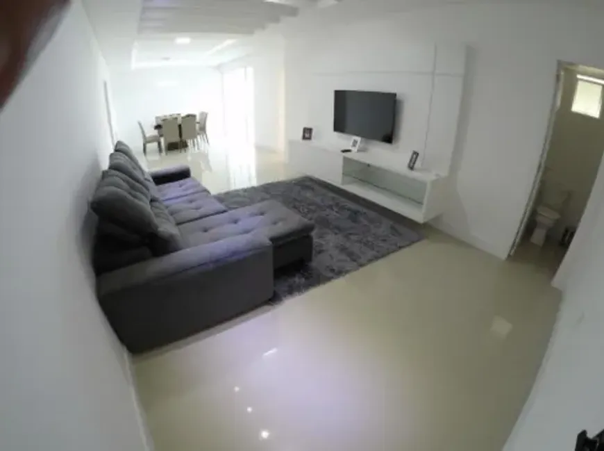 Foto 1 de Apartamento com 2 Quartos à venda, 94m² em Centro, Itajaí