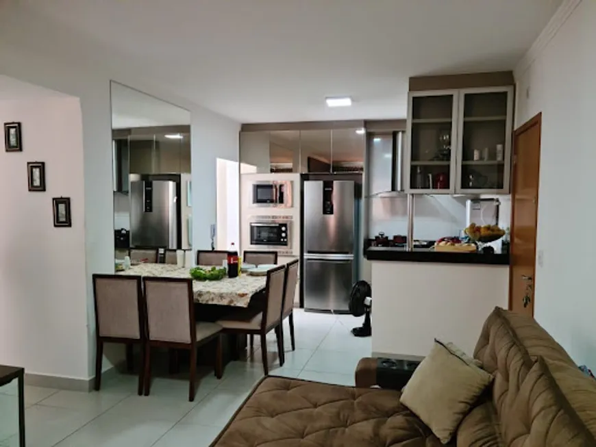 Foto 1 de Apartamento com 3 Quartos à venda, 80m² em Parque dos Pirineus, Anápolis