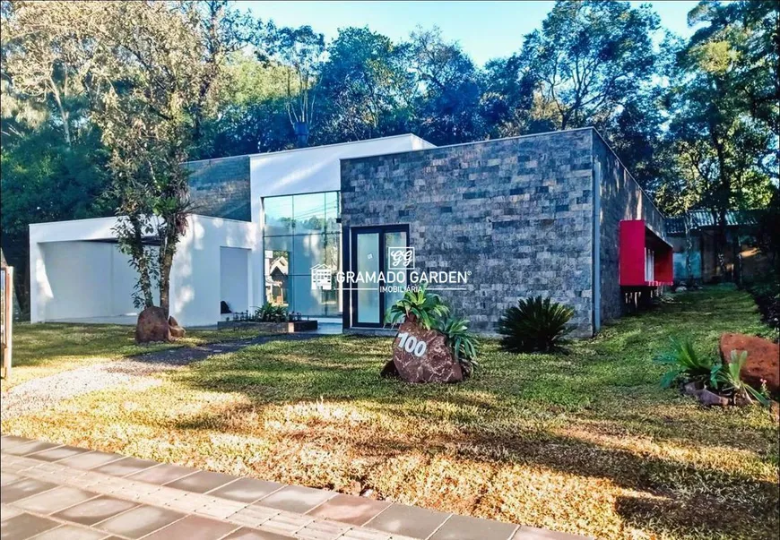 Foto 1 de Casa com 3 Quartos à venda, 225m² em Ipê Amarelo, Gramado