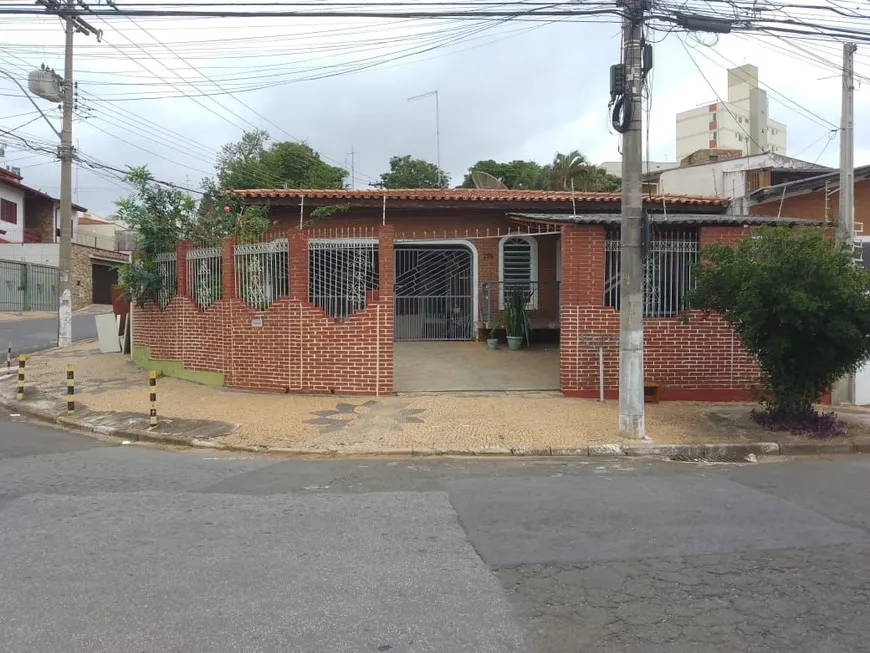 Foto 1 de Casa com 3 Quartos à venda, 141m² em Jardim Flamboyant, Campinas