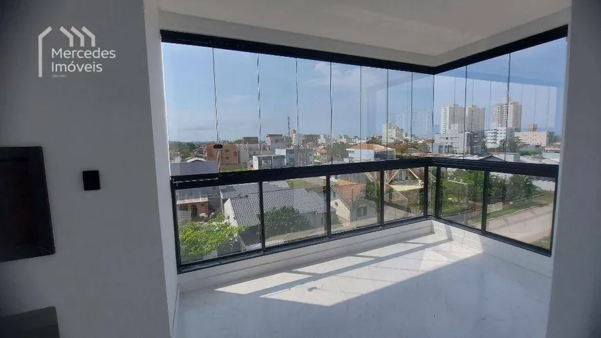 Foto 1 de Apartamento com 3 Quartos à venda, 79m² em Itacolomi, Balneário Piçarras