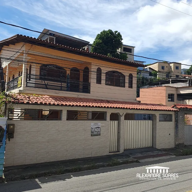 Foto 1 de Casa com 3 Quartos à venda, 300m² em Santo Antônio, Vitória