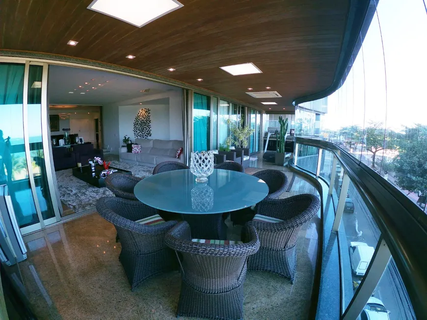 Foto 1 de Apartamento com 4 Quartos para alugar, 400m² em Praia da Costa, Vila Velha