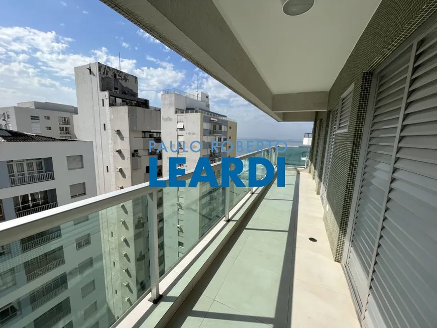 Foto 1 de Apartamento com 4 Quartos à venda, 140m² em Barra Funda, Guarujá