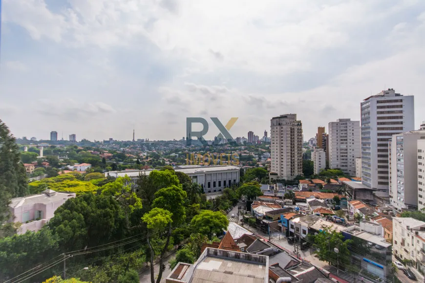 Foto 1 de Apartamento com 3 Quartos à venda, 288m² em Higienópolis, São Paulo