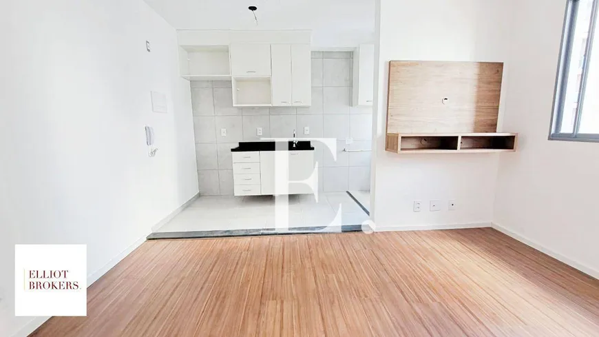 Foto 1 de Apartamento com 1 Quarto à venda, 30m² em Barra Funda, São Paulo