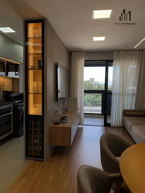 Foto 1 de Apartamento com 2 Quartos à venda, 64m² em Capão Raso, Curitiba