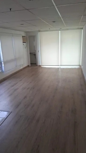 Foto 1 de Sala Comercial com 1 Quarto à venda, 40m² em Brooklin, São Paulo