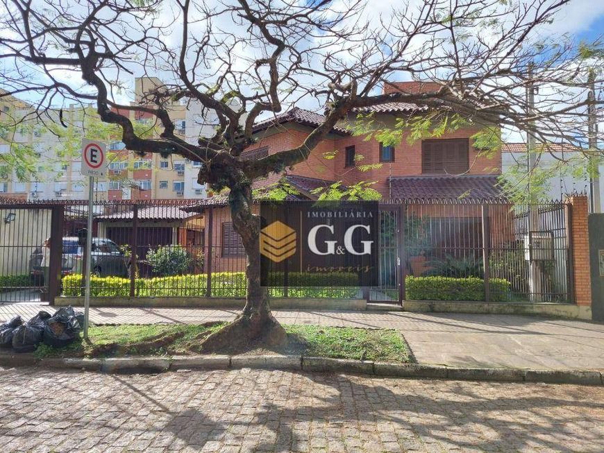Foto 1 de Sobrado com 3 Quartos para alugar, 300m² em Menino Deus, Porto Alegre