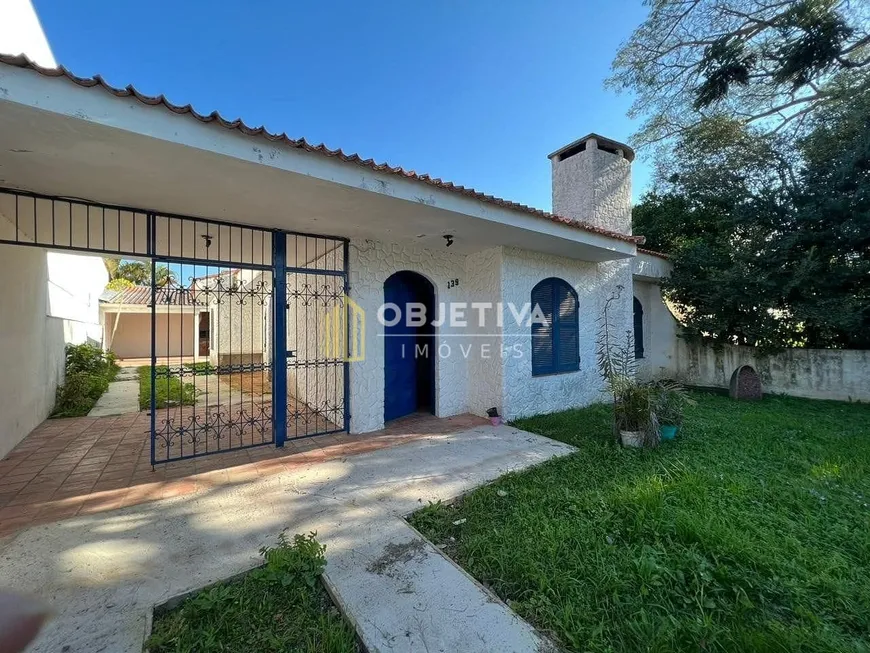 Foto 1 de Casa com 3 Quartos para alugar, 150m² em Ipanema, Porto Alegre