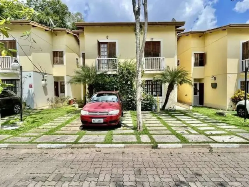 Foto 1 de Casa com 3 Quartos à venda, 200m² em Jardim Barbacena, Cotia