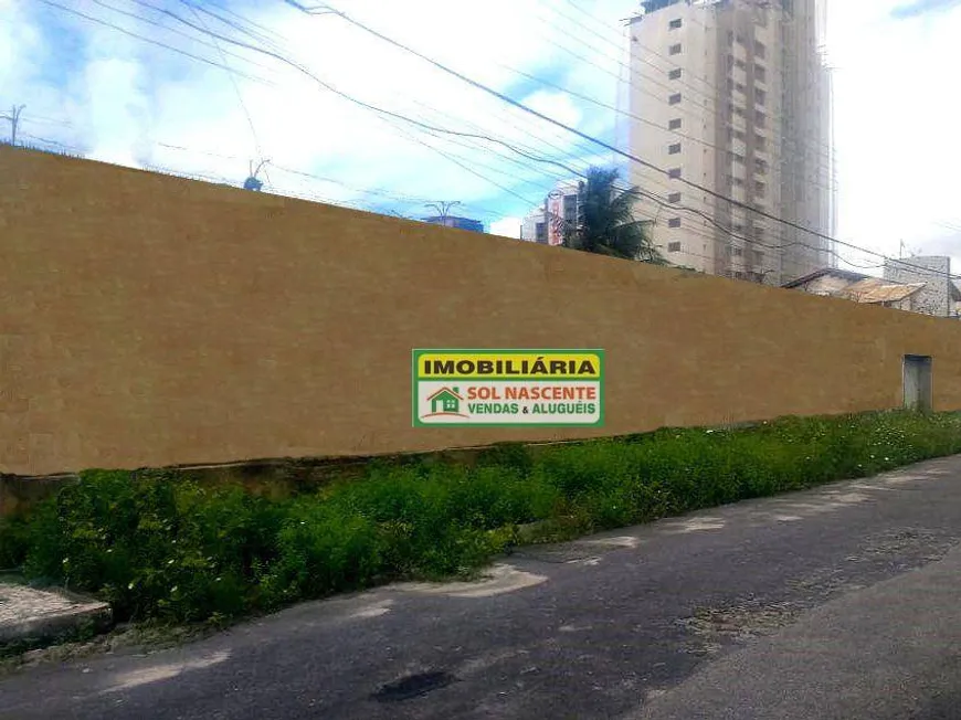 Foto 1 de Lote/Terreno à venda, 960m² em Engenheiro Luciano Cavalcante, Fortaleza