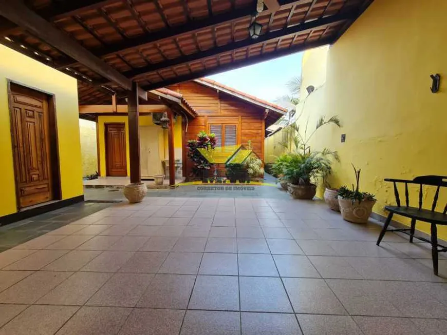 Foto 1 de Casa com 3 Quartos à venda, 130m² em Parque Anchieta, Rio de Janeiro